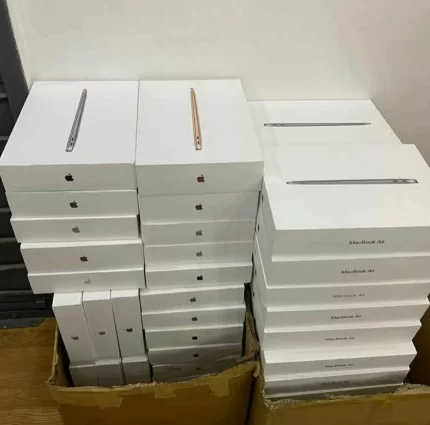 MacBook Air Pallets: 92% Off Original Retail